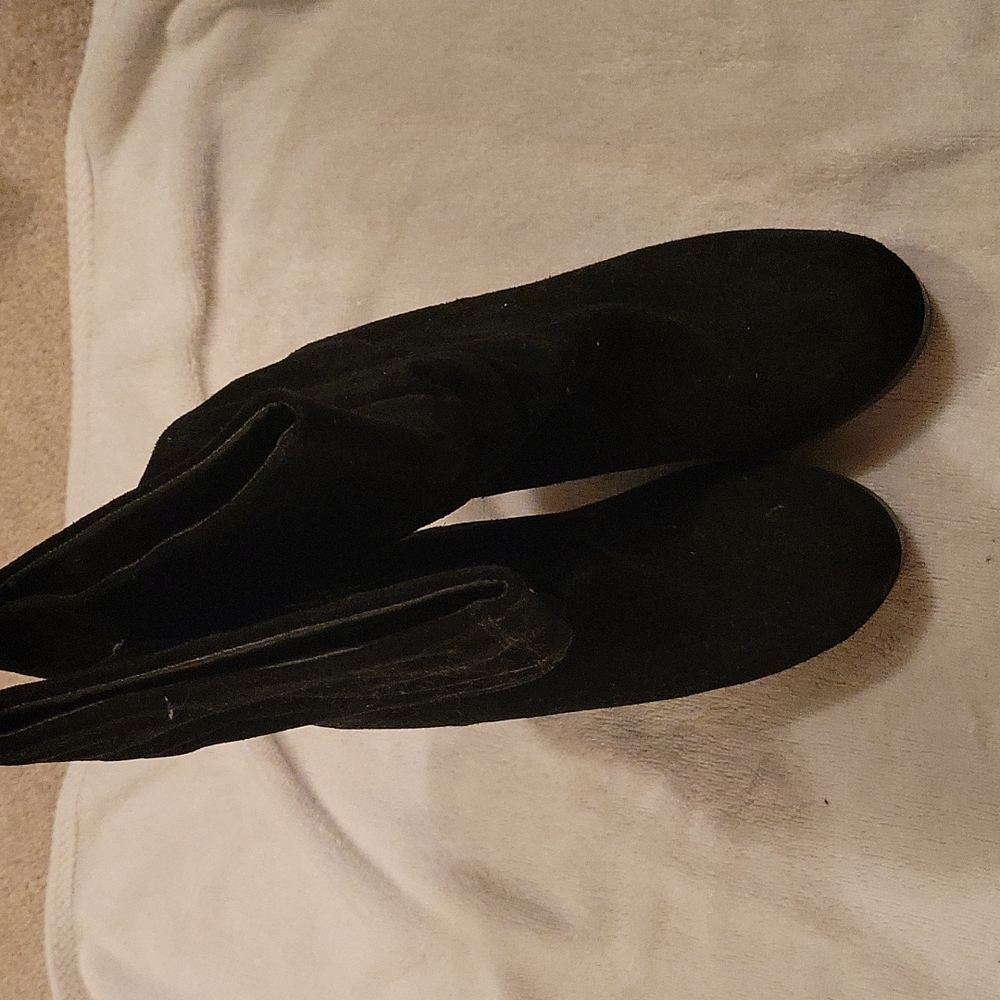 Black Suede Mid Calf Heel Boots Size 6